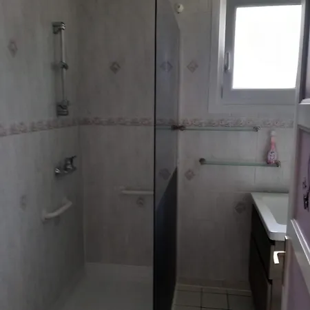 Chez Sabine Et Sarah *