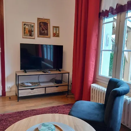 Chez Sabine Et Sarah Ferienhaus Gacé